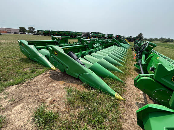 Image of John Deere CF12 equipment image 4