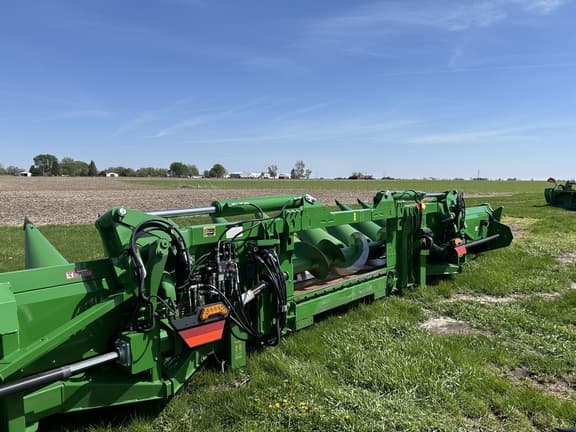 Image of John Deere CF12 equipment image 2