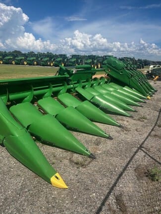 2025 John Deere CF16 Equipment Image0