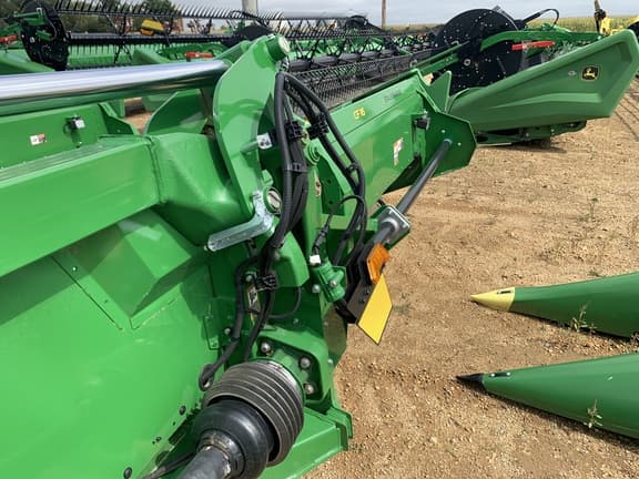 Image of John Deere CF16 equipment image 4