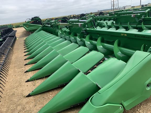 Image of John Deere CF16 equipment image 1