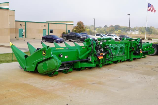 Image of John Deere CF12 equipment image 4