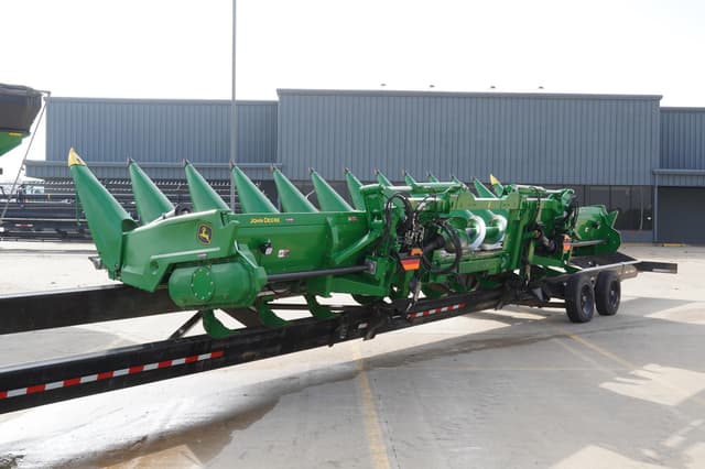 Image of John Deere CF12 equipment image 4