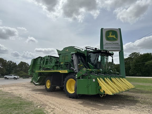 Main image John Deere CP770