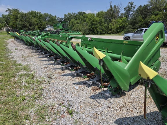 2025 John Deere CR12 Equipment Image0