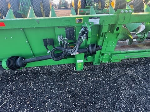 Image of John Deere CR12 equipment image 4