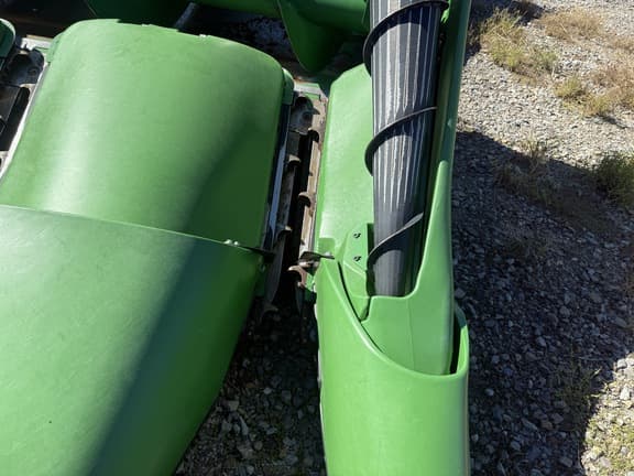 Image of John Deere C12R equipment image 4