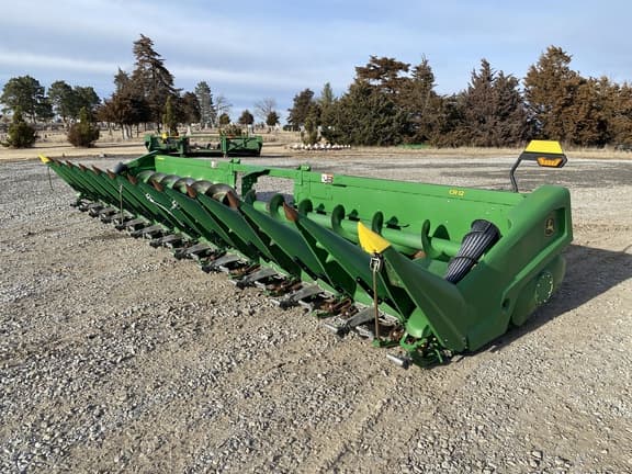 Image of John Deere CR12 Primary image