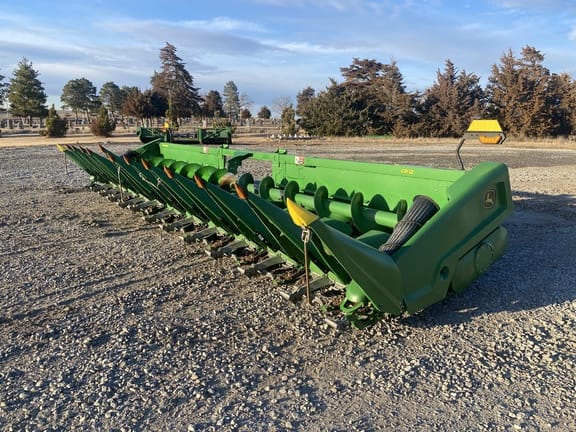 2025 John Deere CR12 Equipment Image0