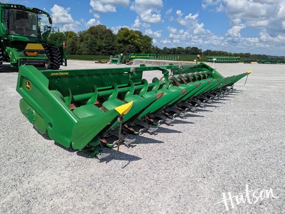 Image of John Deere CR12 Primary image