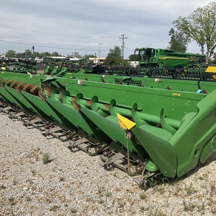 Image of John Deere CR12 Primary image