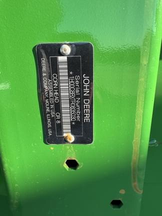 Image of John Deere CR 8 equipment image 4