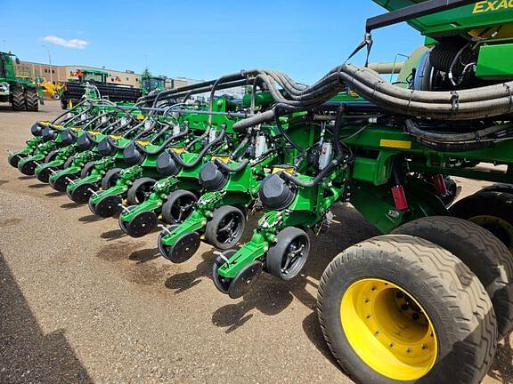 Image of John Deere DB60 equipment image 3
