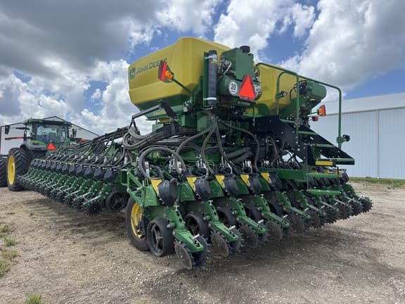 Image of John Deere DB60 equipment image 4