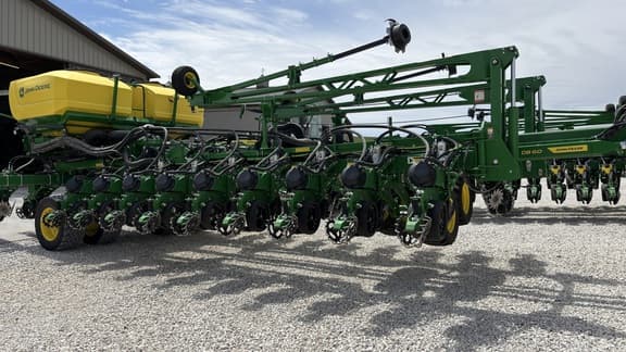 Image of John Deere DB60 equipment image 2