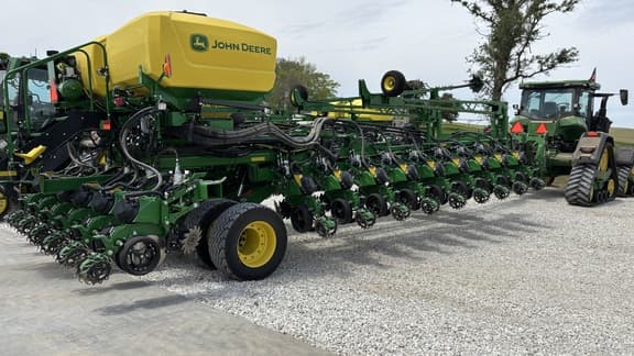 Image of John Deere DB60 equipment image 4