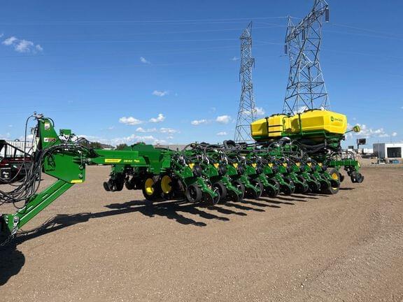 Image of John Deere DB60 Primary image