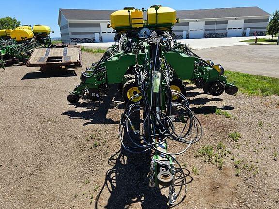 Image of John Deere DB60 equipment image 1