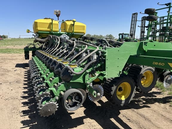 Image of John Deere DB60 equipment image 2
