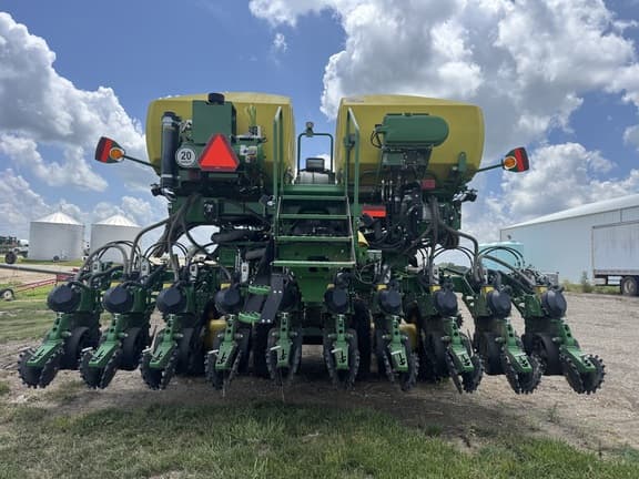 Image of John Deere DB60 equipment image 3