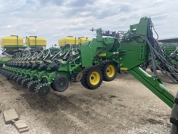 Image of John Deere DB80 equipment image 4
