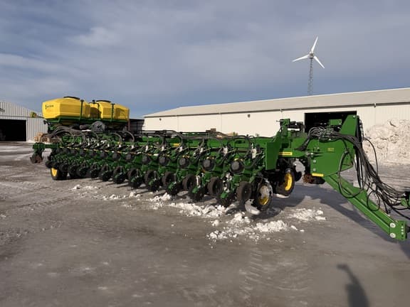 Image of John Deere DB80 Primary image