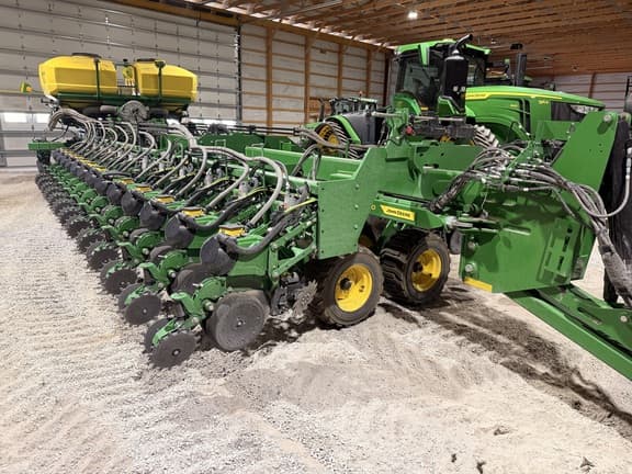 Image of John Deere DB80 equipment image 4