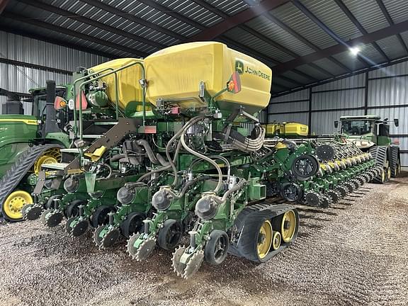 Image of John Deere DB80 equipment image 2