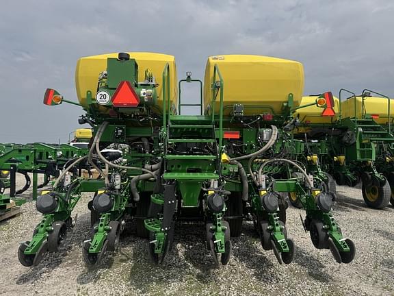 Image of John Deere DB90 equipment image 4
