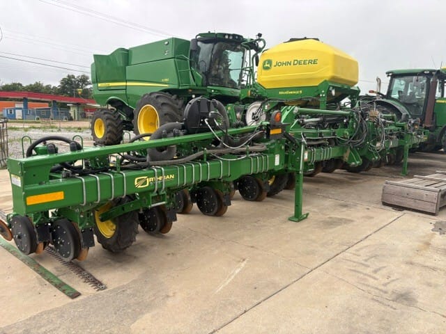 2025 John Deere DR12X Equipment Image0