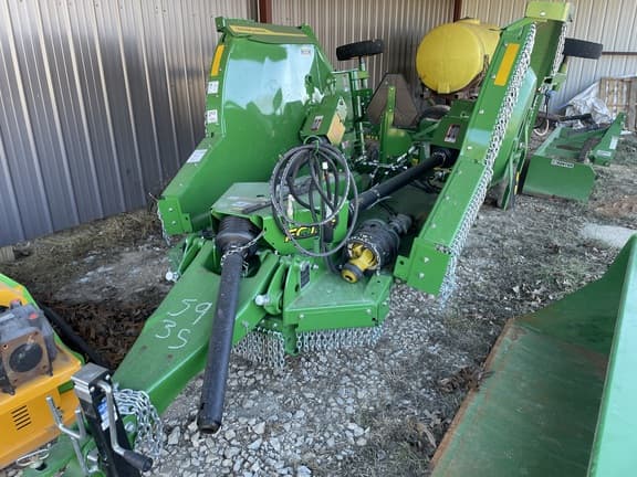 Image of John Deere FC12E Primary image
