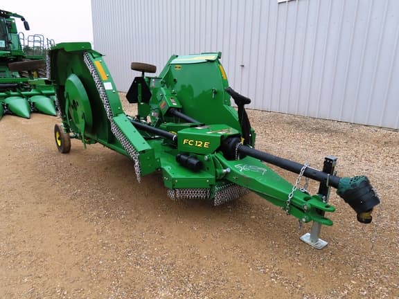 Image of John Deere FC12E equipment image 1