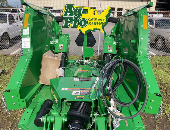 Image of John Deere FC12E equipment image 2