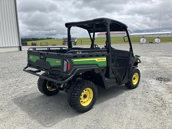 Image of John Deere XUV 845M equipment image 3