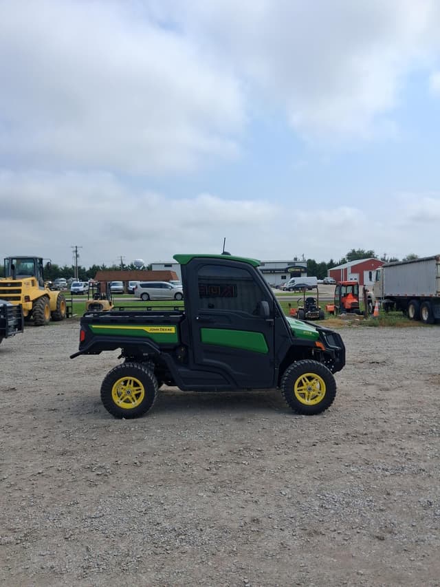 Image of John Deere Gator XUV 875R equipment image 3