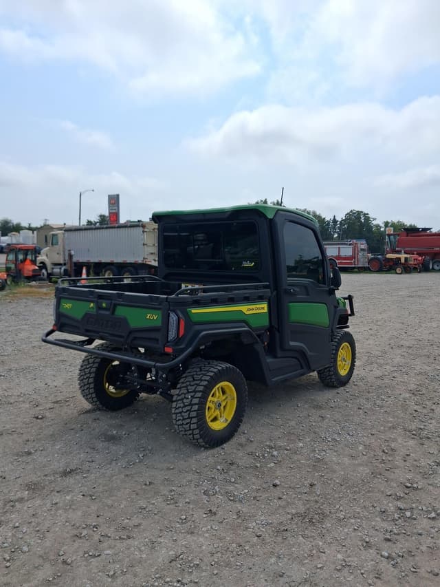 Image of John Deere Gator XUV 875R equipment image 2