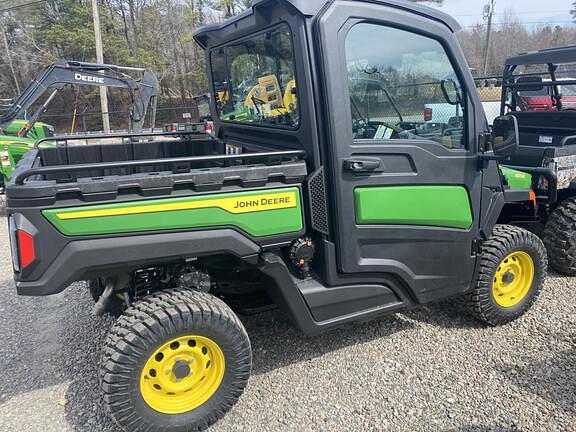 Image of John Deere XUV 845M Primary image