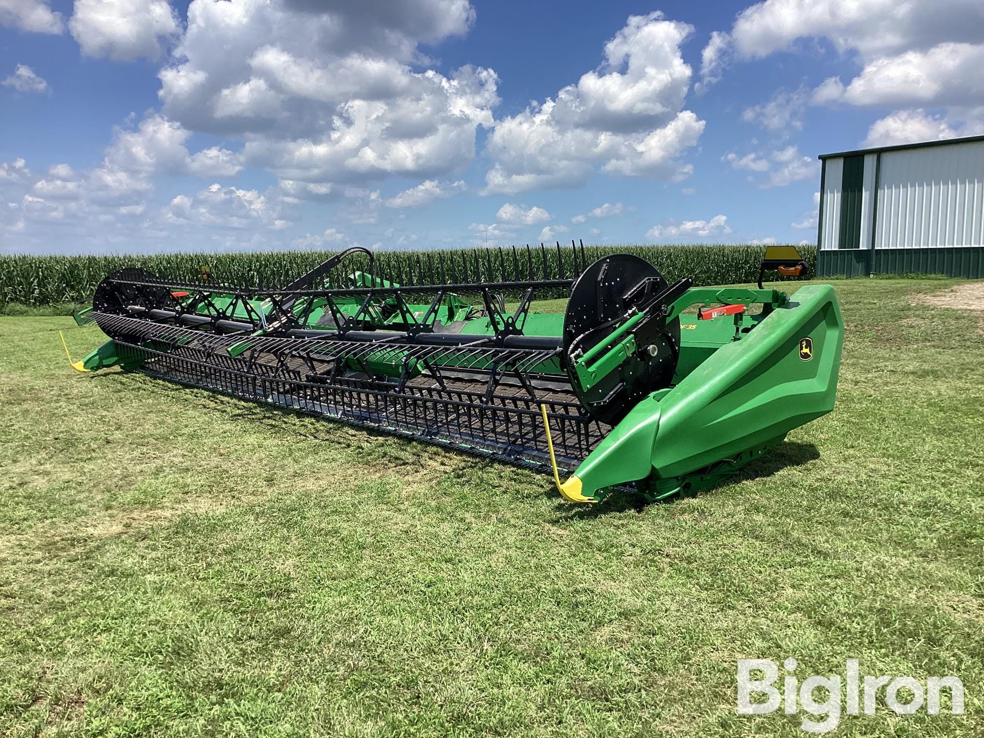 2025 John Deere HD35F Equipment Image0