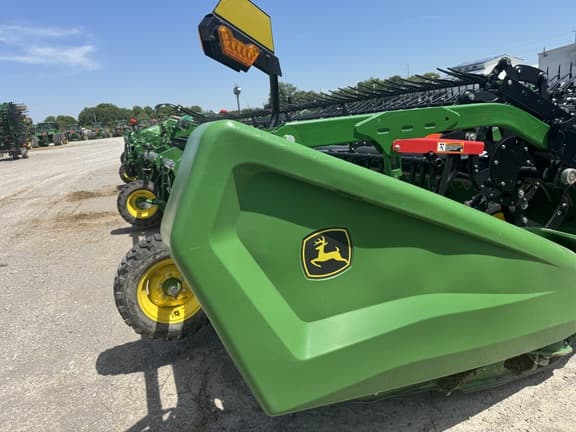 Image of John Deere HD50F equipment image 4