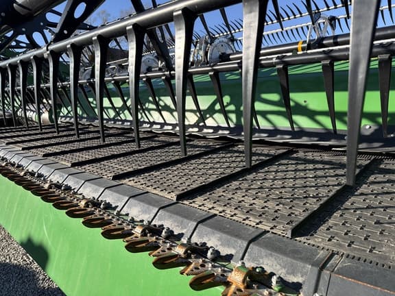 Image of John Deere HDF35 equipment image 4