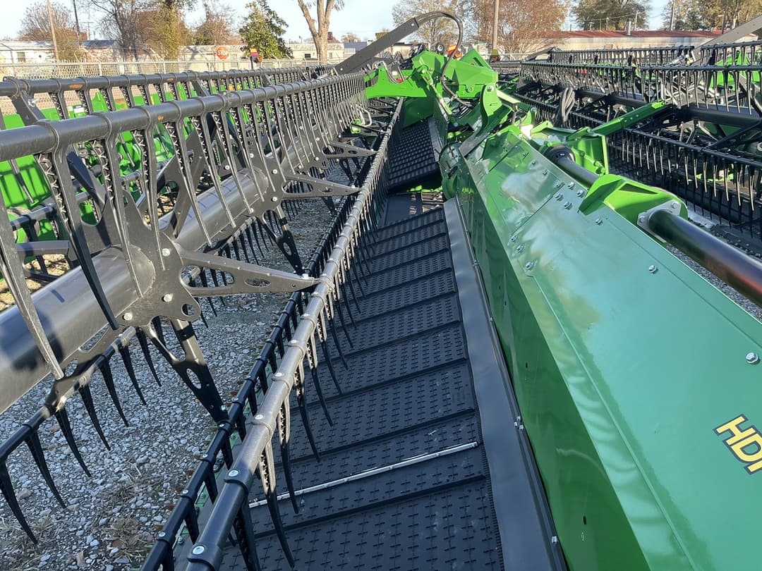 Image of John Deere HDF40 Image 0