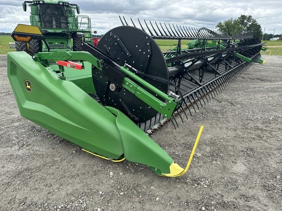 2025 John Deere HDF40 Equipment Image0
