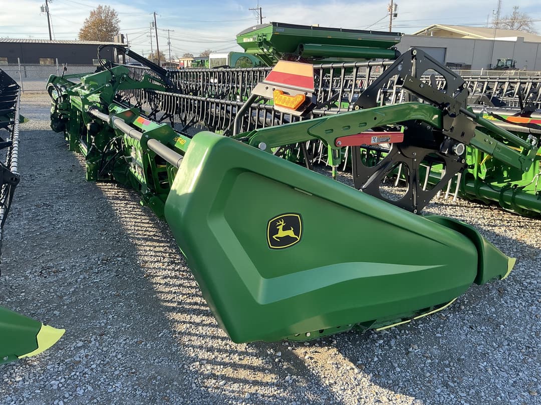 Image of John Deere HDF40 Image 0
