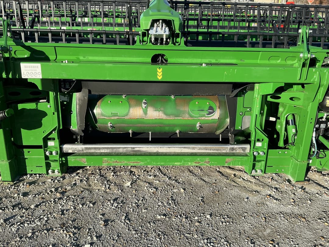 Image of John Deere HDF40 Image 1