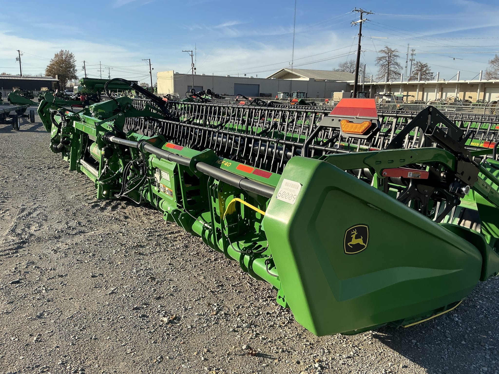 2025 John Deere HDF40 Equipment Image0