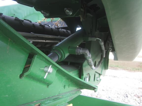 Image of John Deere HDF40 equipment image 4