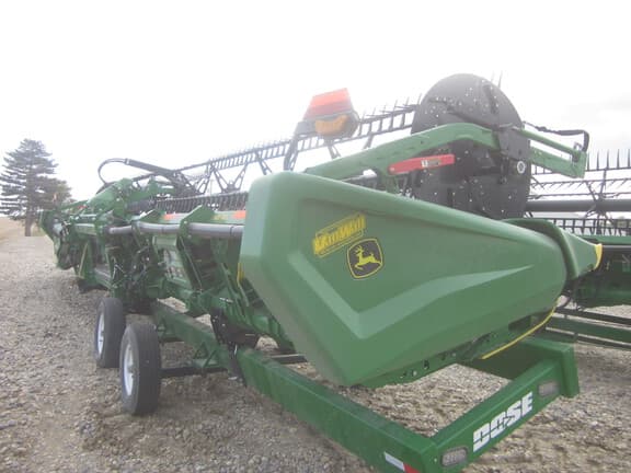 Image of John Deere HDF40 equipment image 1