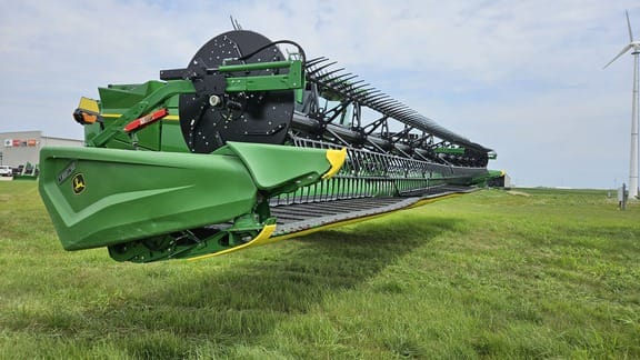 2025 John Deere HDF45 Equipment Image0