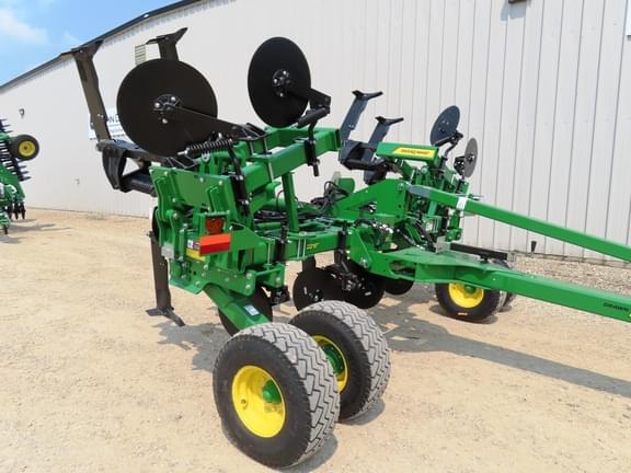 Image of John Deere MT9 equipment image 3