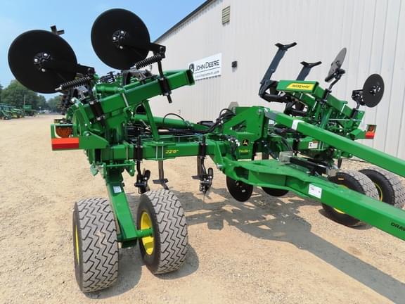 Image of John Deere MT9 equipment image 3